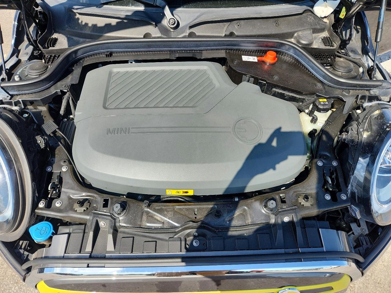 2020 Mini Cooper Se Black vin: WMWXP3C01L2M28544