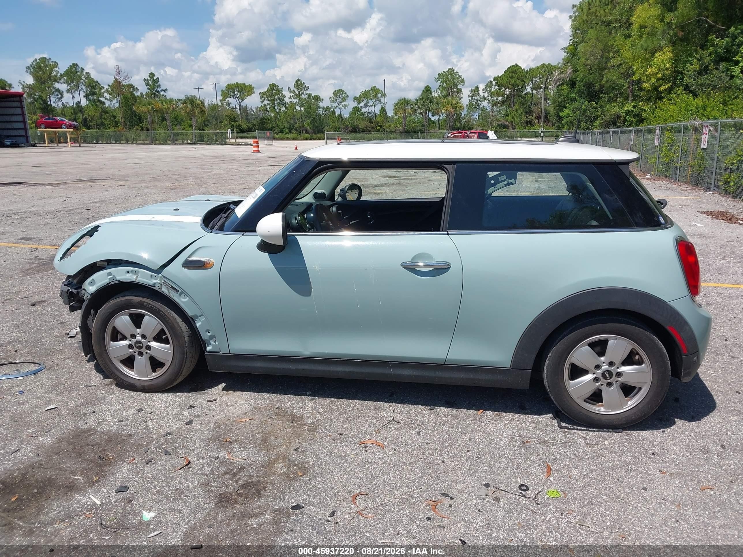 2018 Mini Hardtop Cooper/oxford Edition Teal vin: WMWXP5C58J2G63613