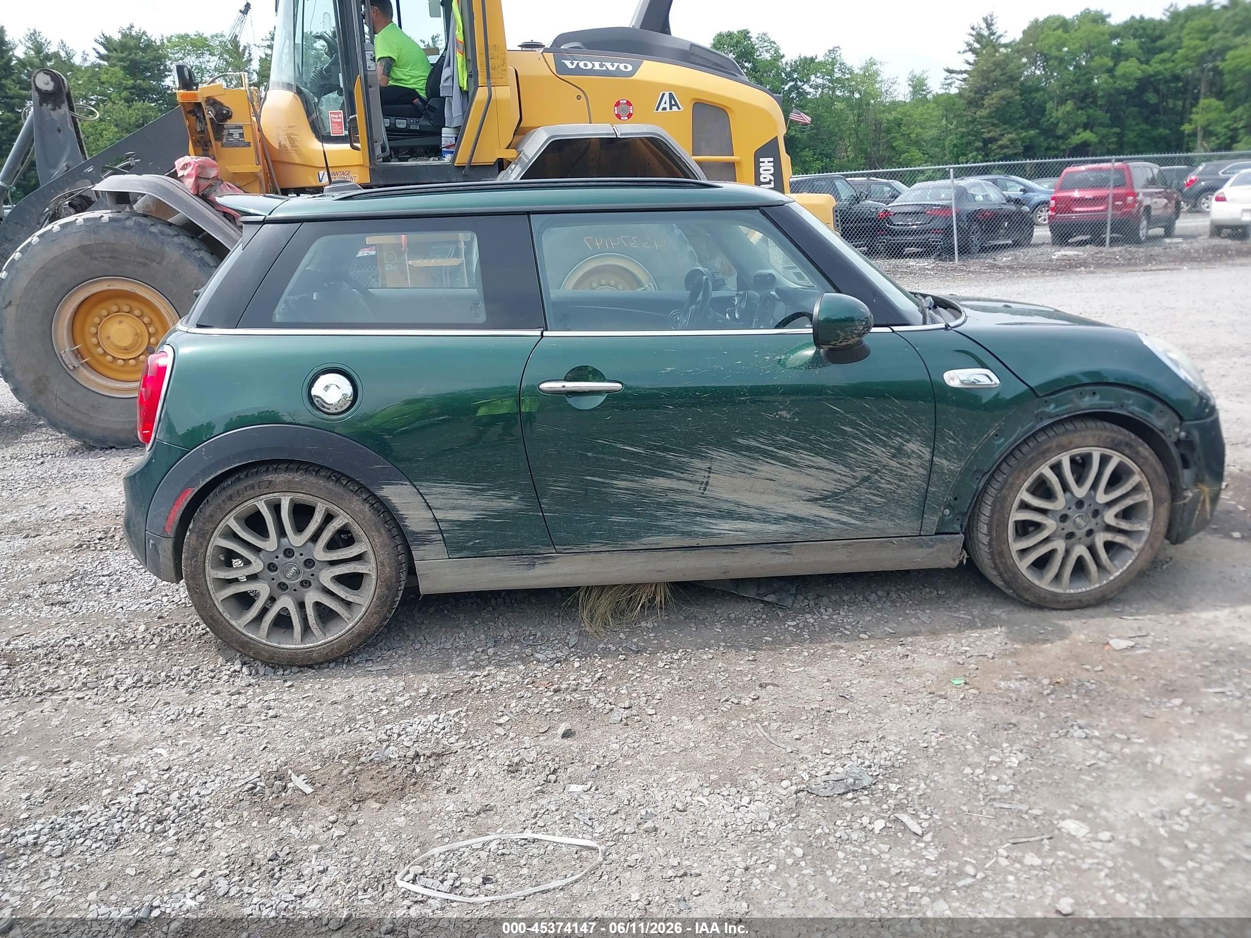 2017 Mini Hardtop Cooper S Green vin: WMWXP7C31H2A46669