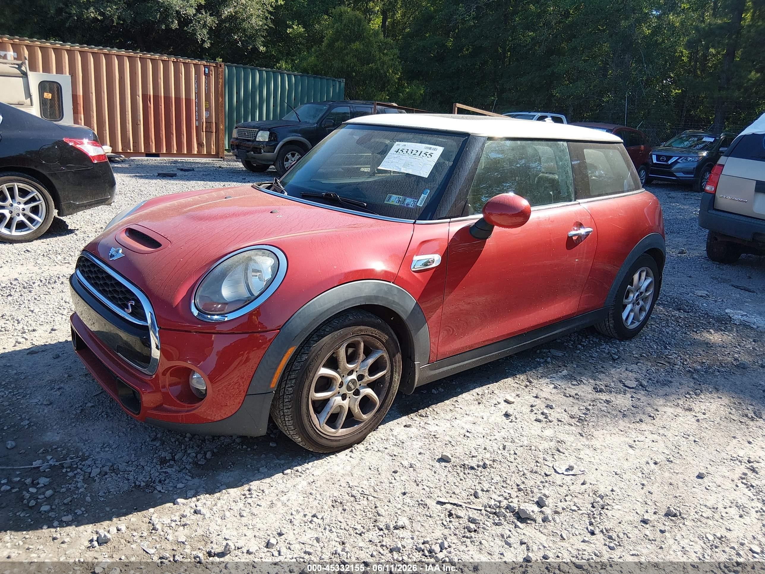 2015 Mini Hardtop Cooper S Red vin: WMWXP7C50F2A38710