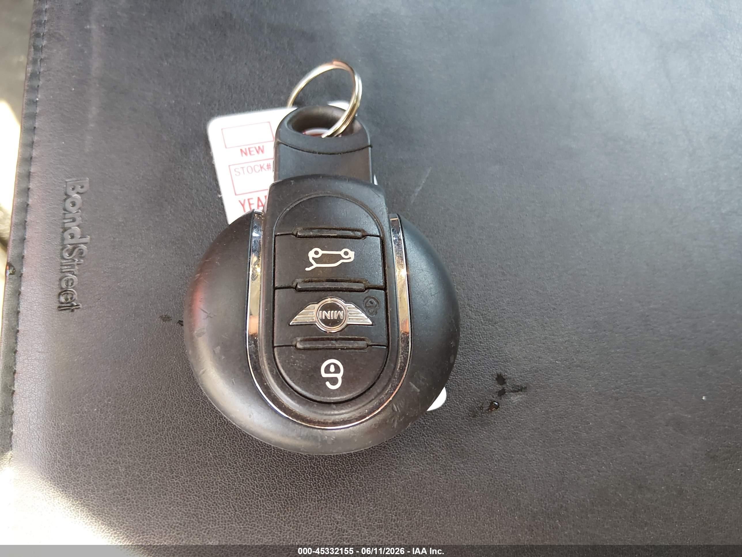 2015 Mini Hardtop Cooper S Red vin: WMWXP7C50F2A38710
