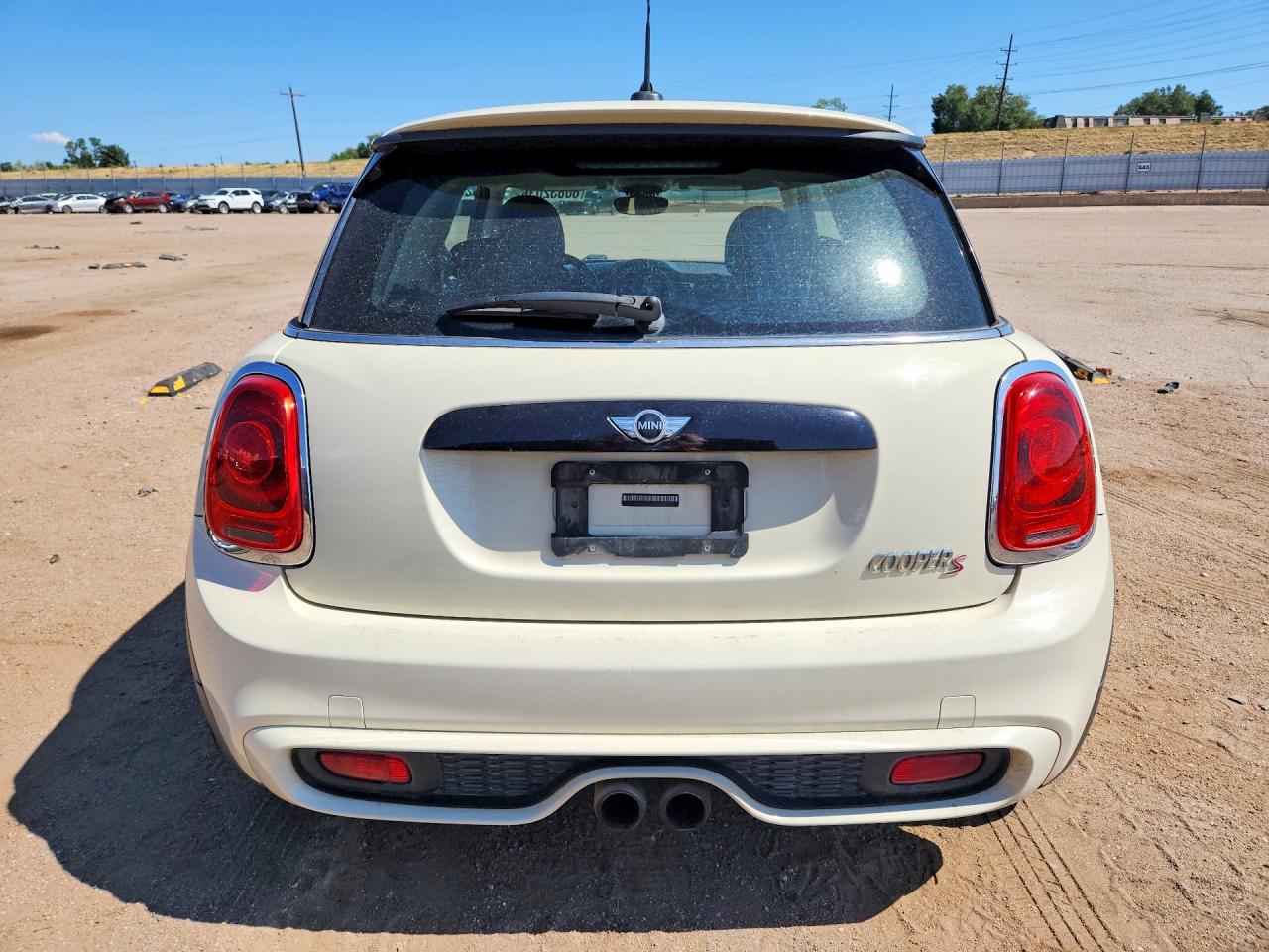 2015 Mini Cooper S Cream vin: WMWXP7C51F2A37033