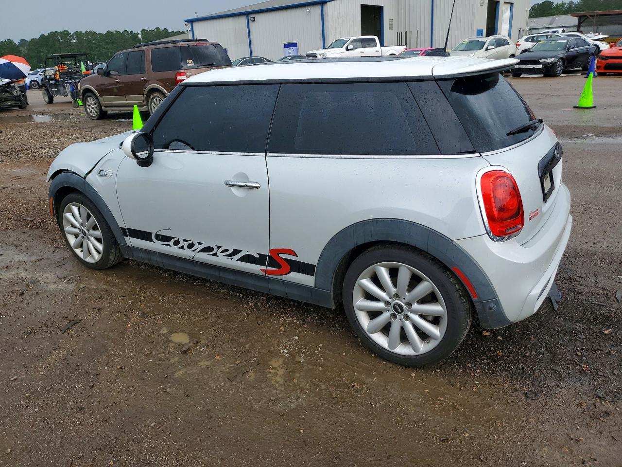 2015 Mini Cooper S White vin: WMWXP7C51F2A42345