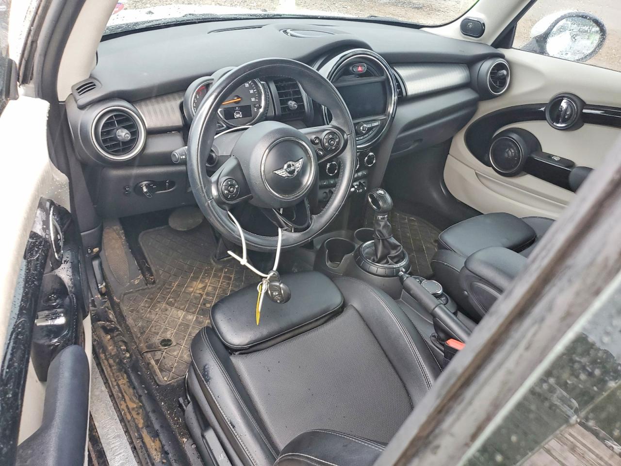 2015 Mini Cooper S White vin: WMWXP7C51F2A42345