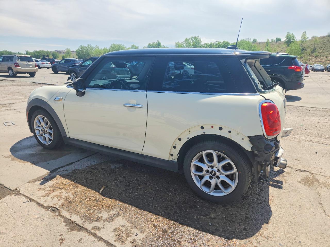 2015 Mini Cooper S Кремовый vin: WMWXP7C53F2A39642