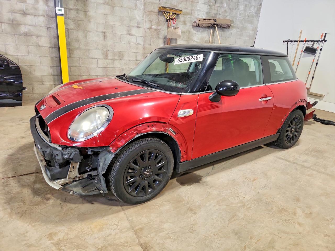 2015 Mini Cooper S Red vin: WMWXP7C53F2A58238