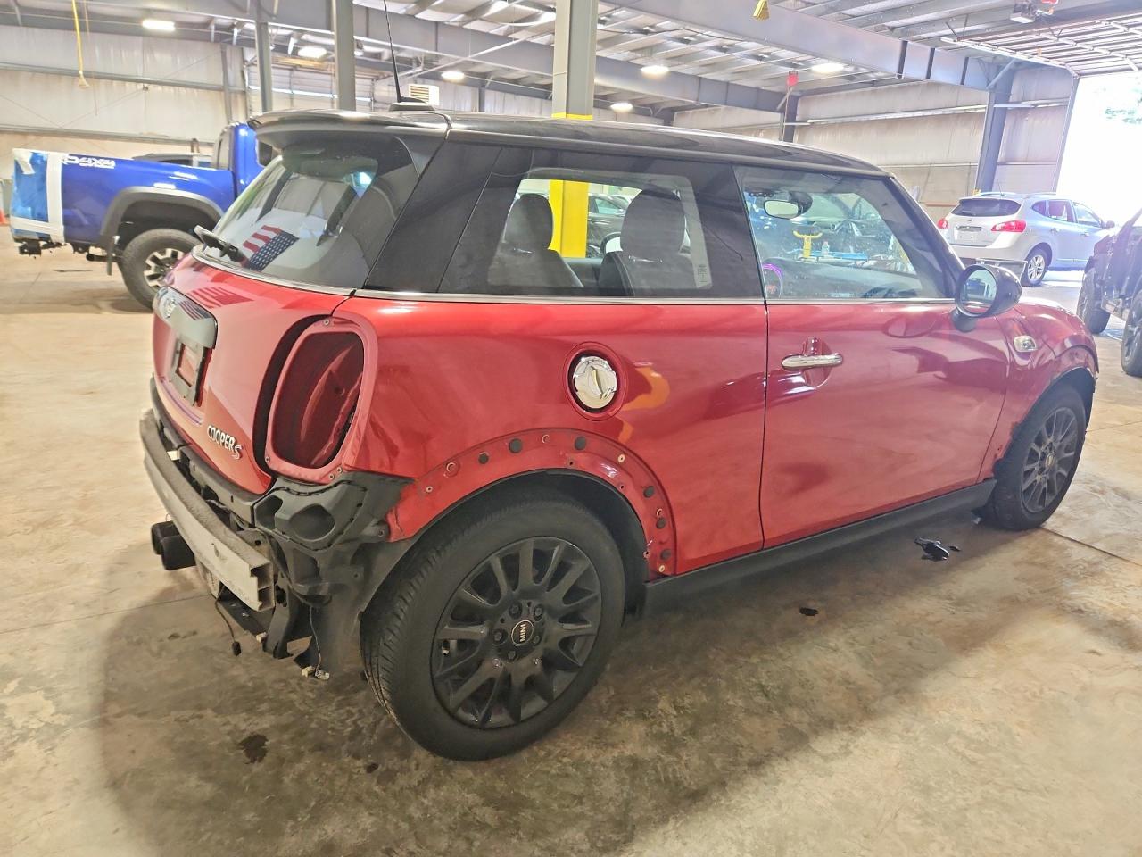 2015 Mini Cooper S Red vin: WMWXP7C53F2A58238