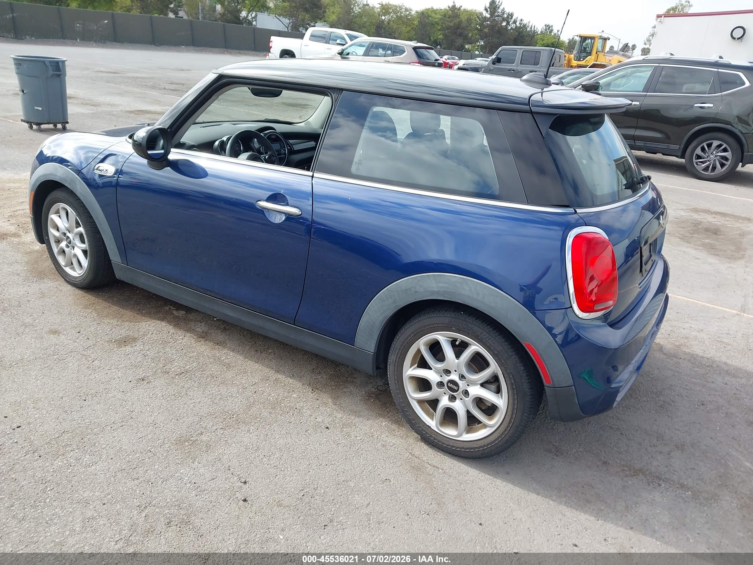 2015 Mini Hardtop Cooper S Blue vin: WMWXP7C53F2A60958
