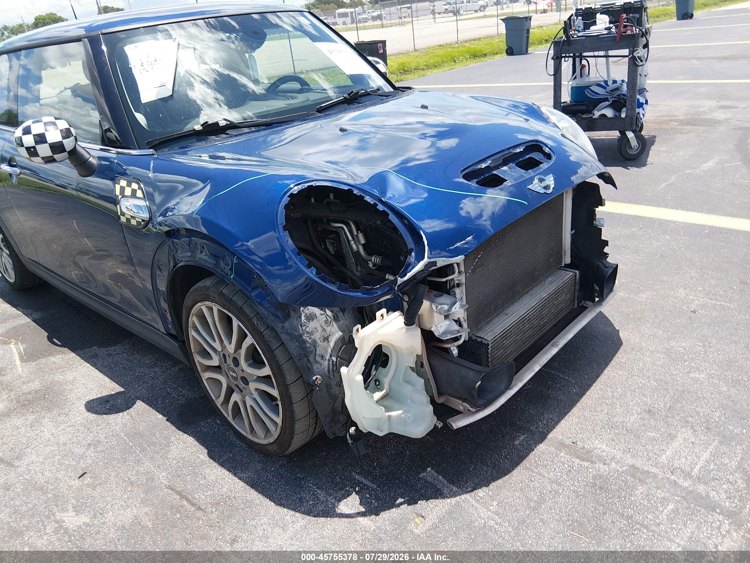 2015 Mini Hardtop Cooper S Blue vin: WMWXP7C54F2A34448