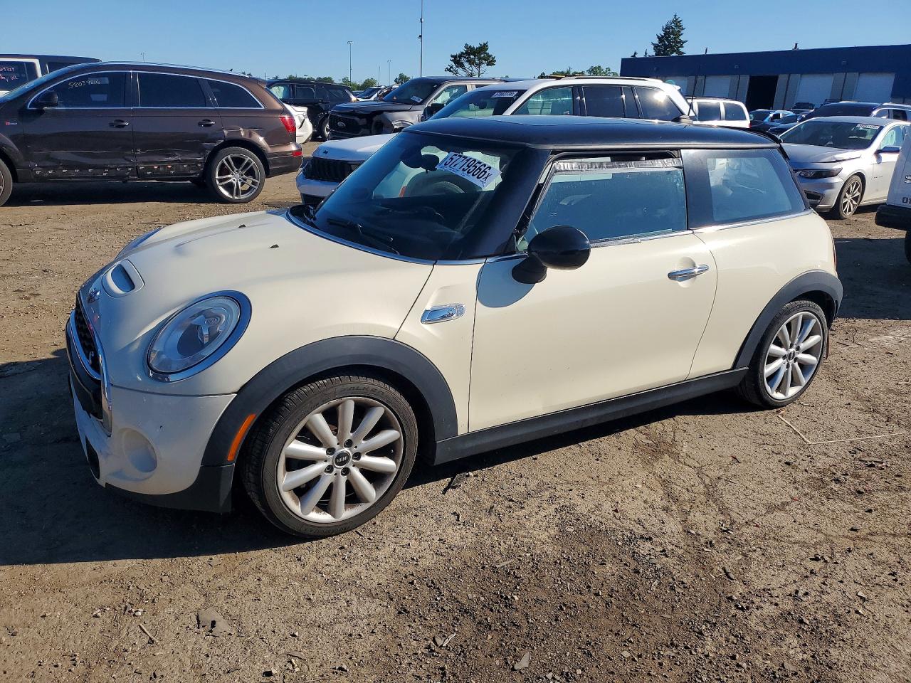 2015 Mini Cooper S Белый vin: WMWXP7C55F2A35429