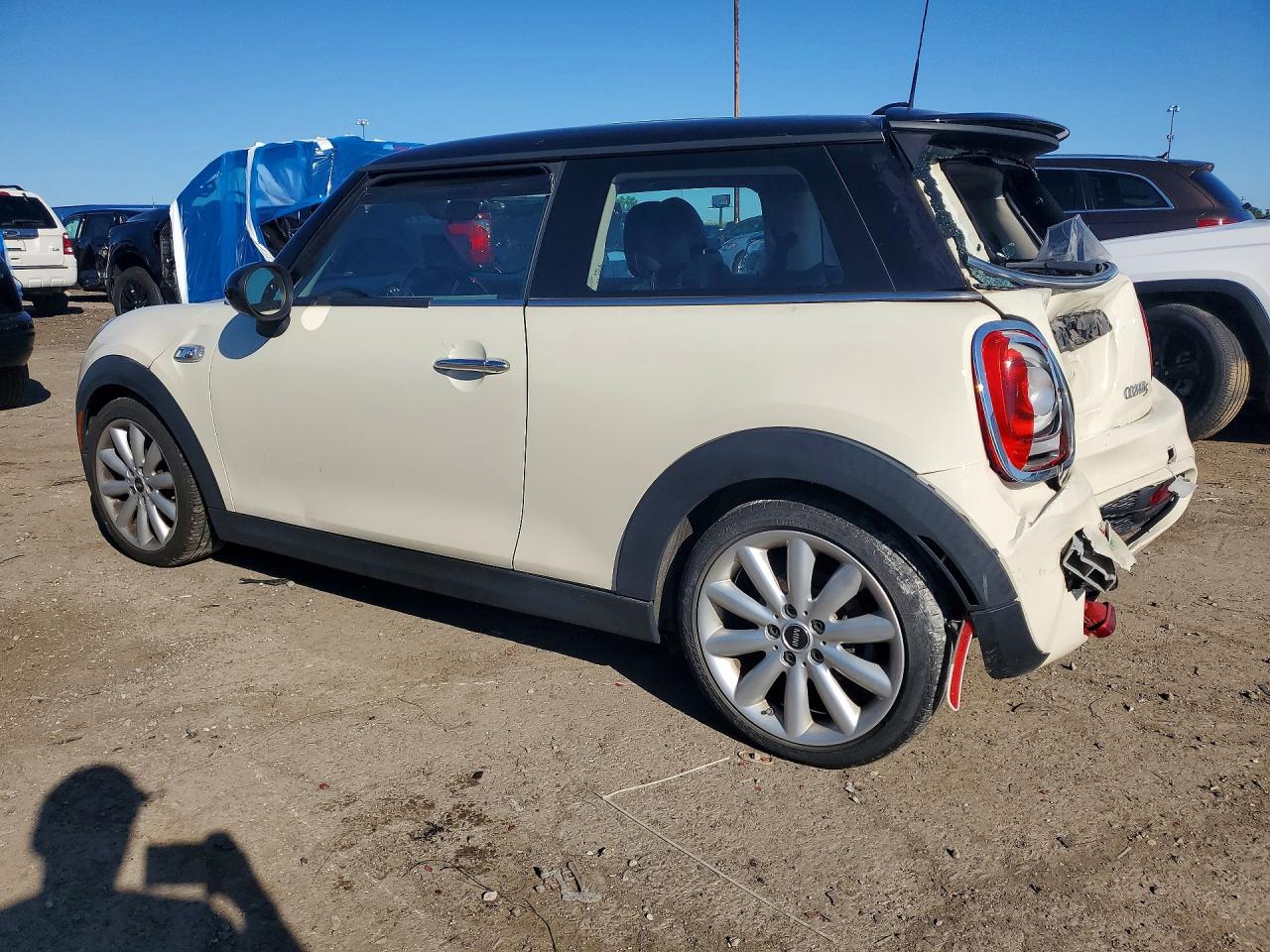 2015 Mini Cooper S Белый vin: WMWXP7C55F2A35429
