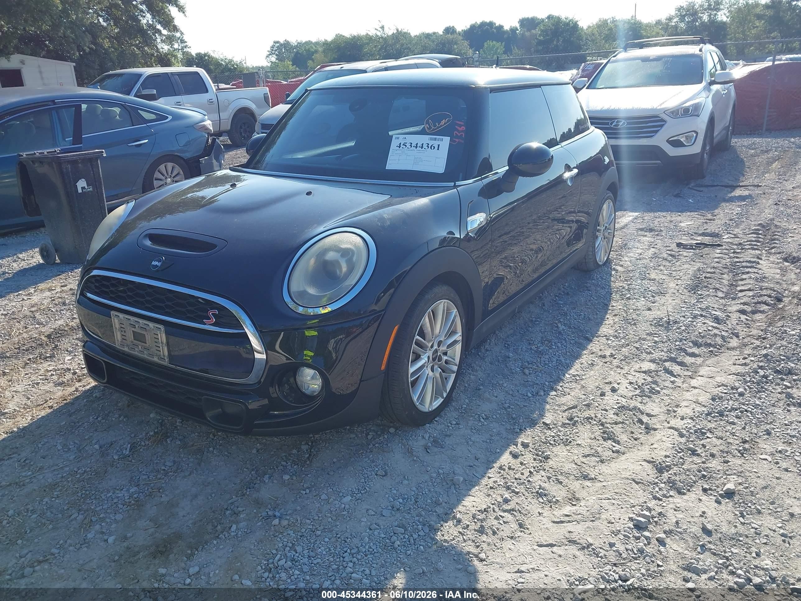 2015 Mini Hardtop Cooper S Black vin: WMWXP7C55F2A58371