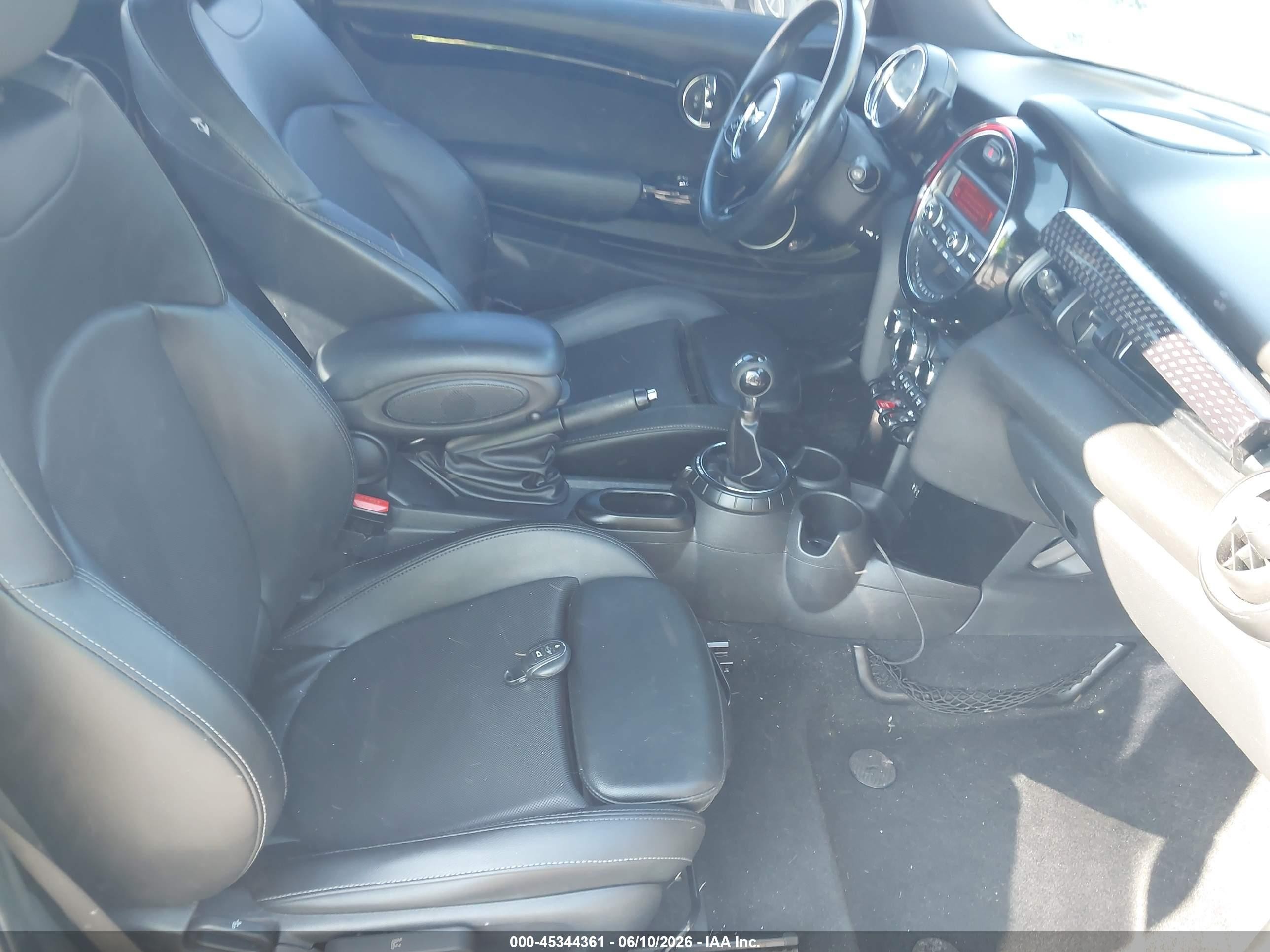 2015 Mini Hardtop Cooper S Black vin: WMWXP7C55F2A58371