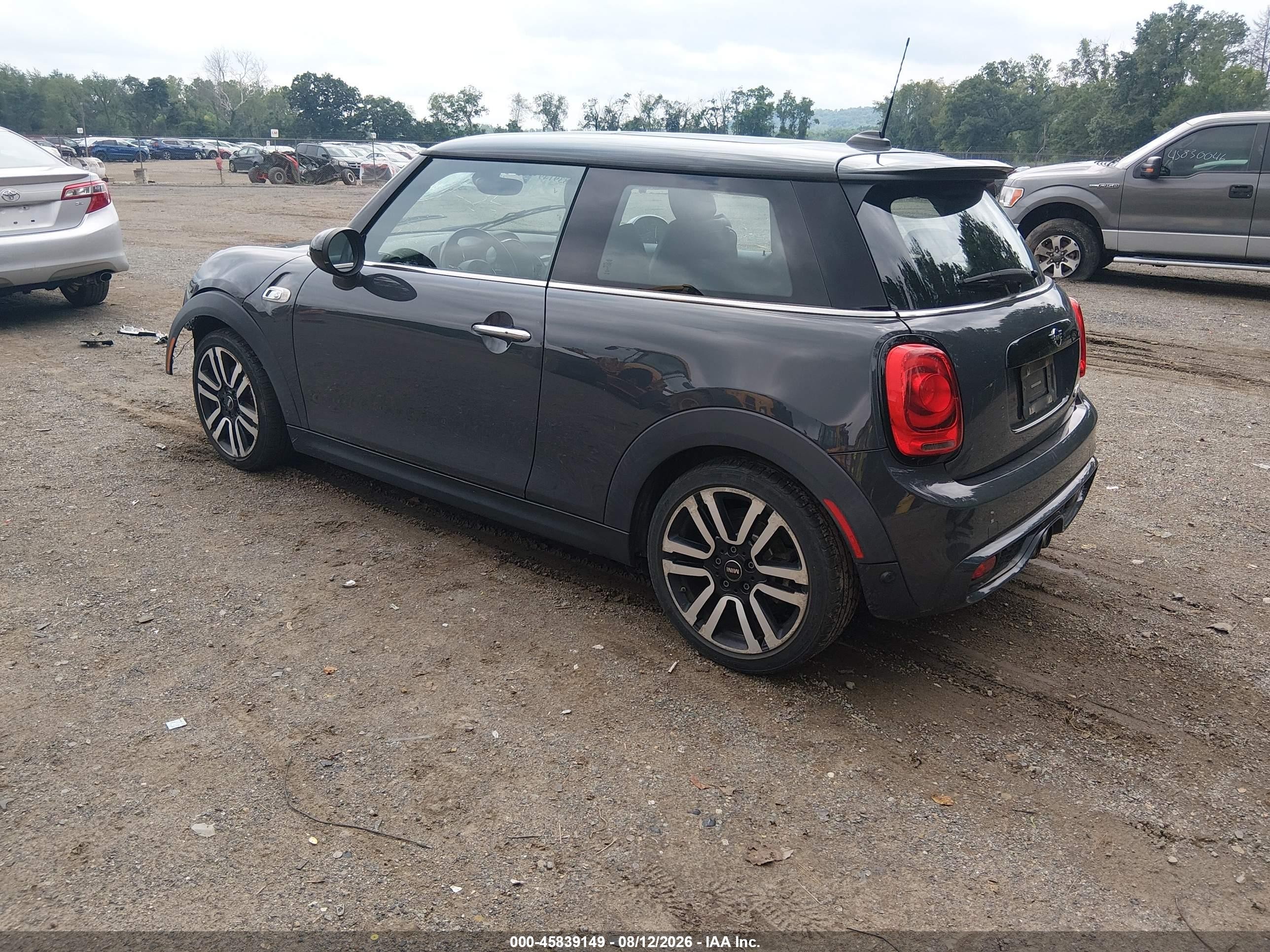 2019 Mini Hardtop Cooper S Gray vin: WMWXP7C55K2C62727