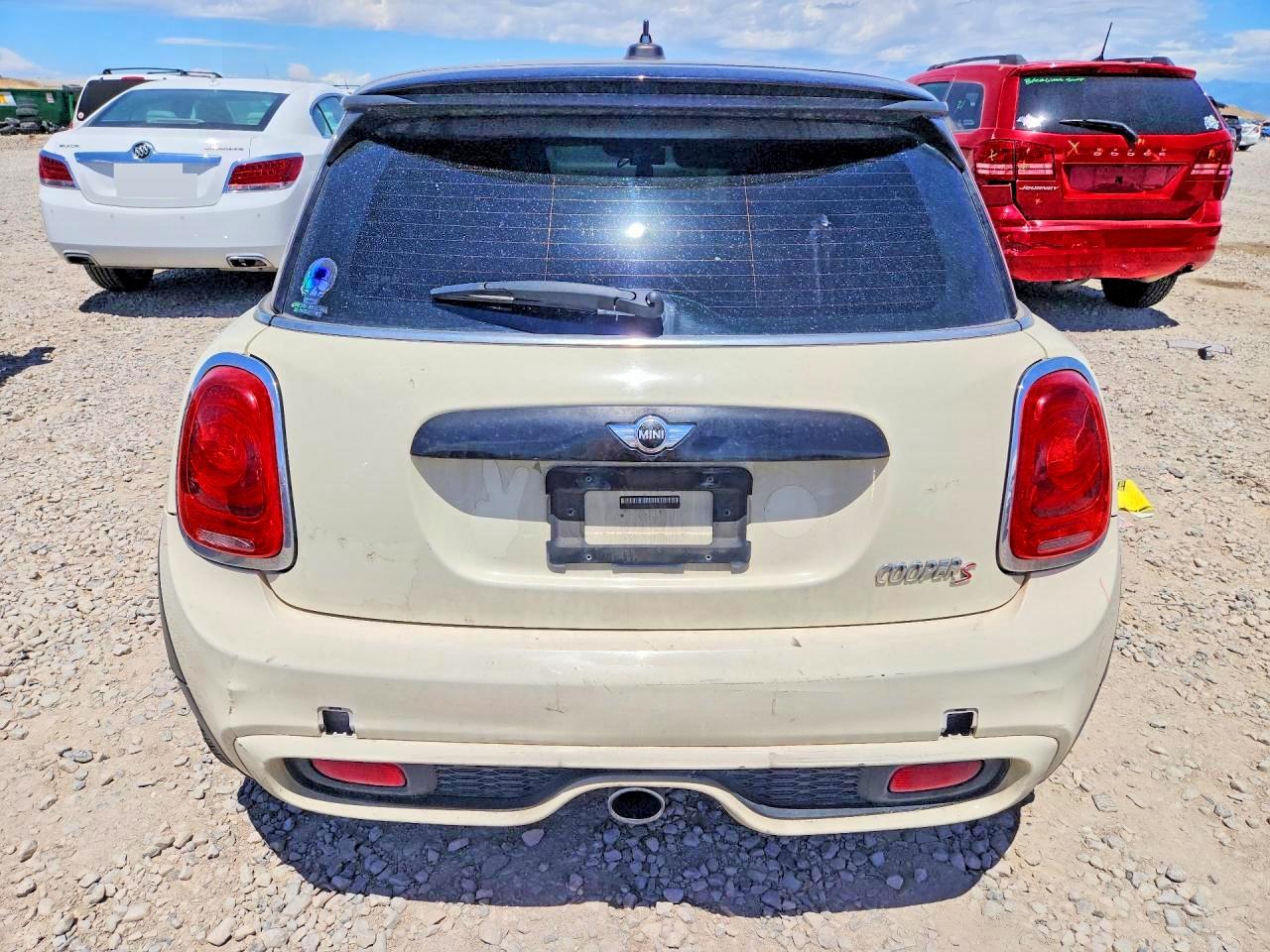 2015 Mini Cooper S Tan vin: WMWXP7C56F2A35083