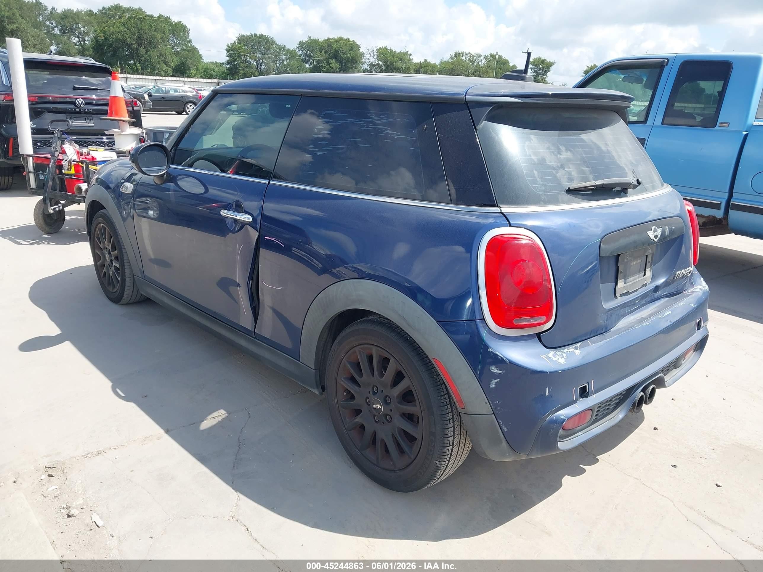 2015 Mini Hardtop Cooper S Navy vin: WMWXP7C57F2A59666