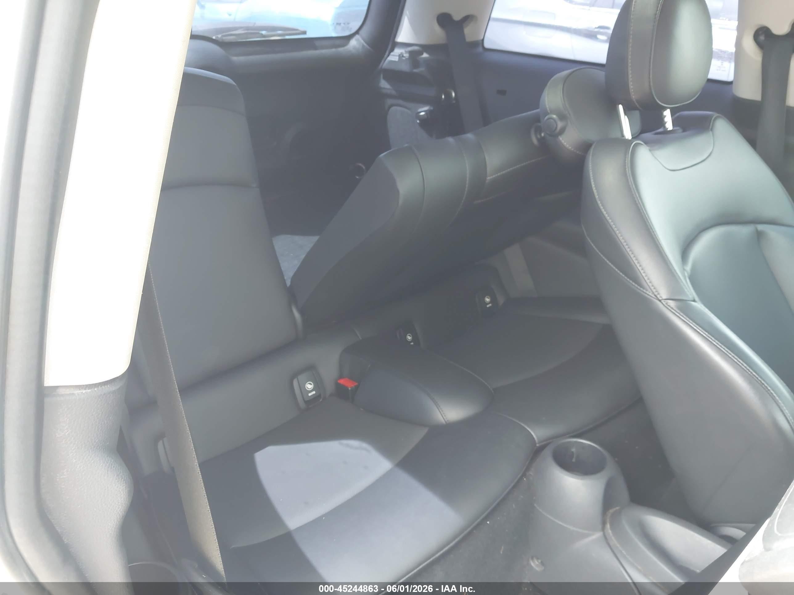 2015 Mini Hardtop Cooper S Navy vin: WMWXP7C57F2A59666