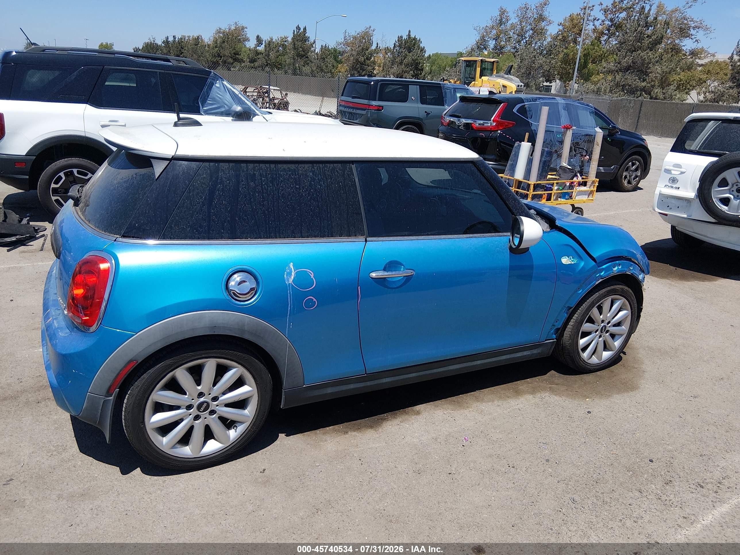 2015 Mini Hardtop Cooper S Синий vin: WMWXP7C58F2A41158