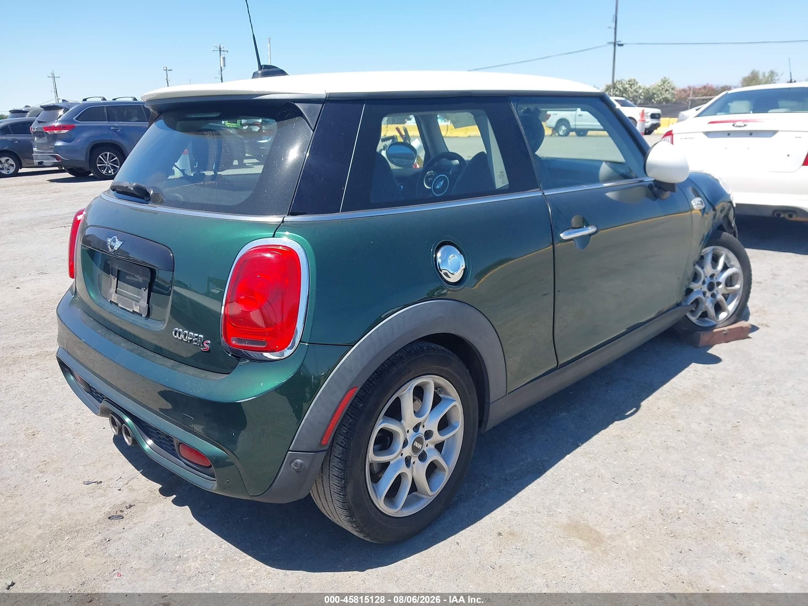 2015 Mini Hardtop Cooper S Green vin: WMWXP7C58F2A42116