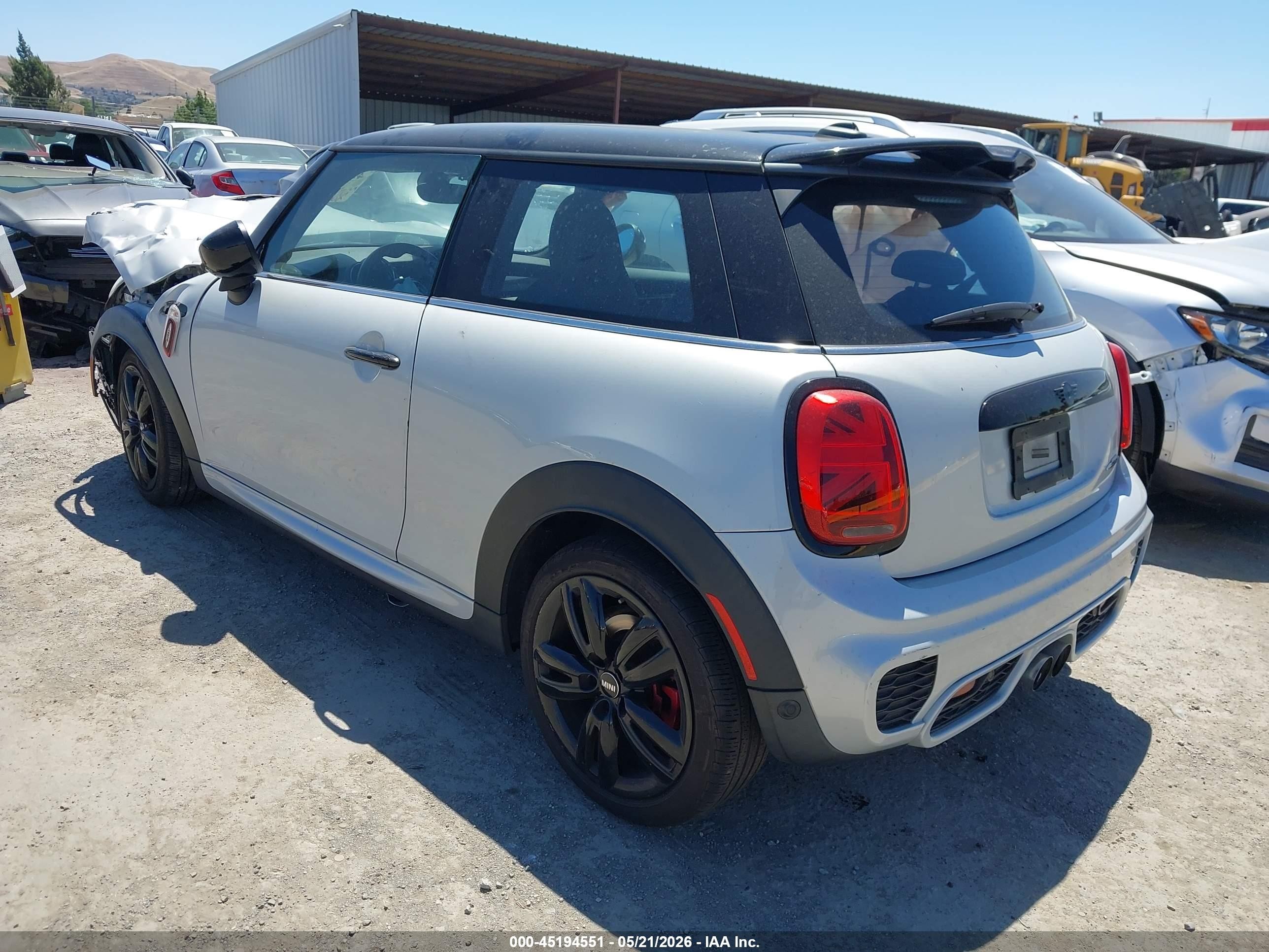 2020 Mini Hardtop John Cooper Works Gray vin: WMWXR9C05L2L47883