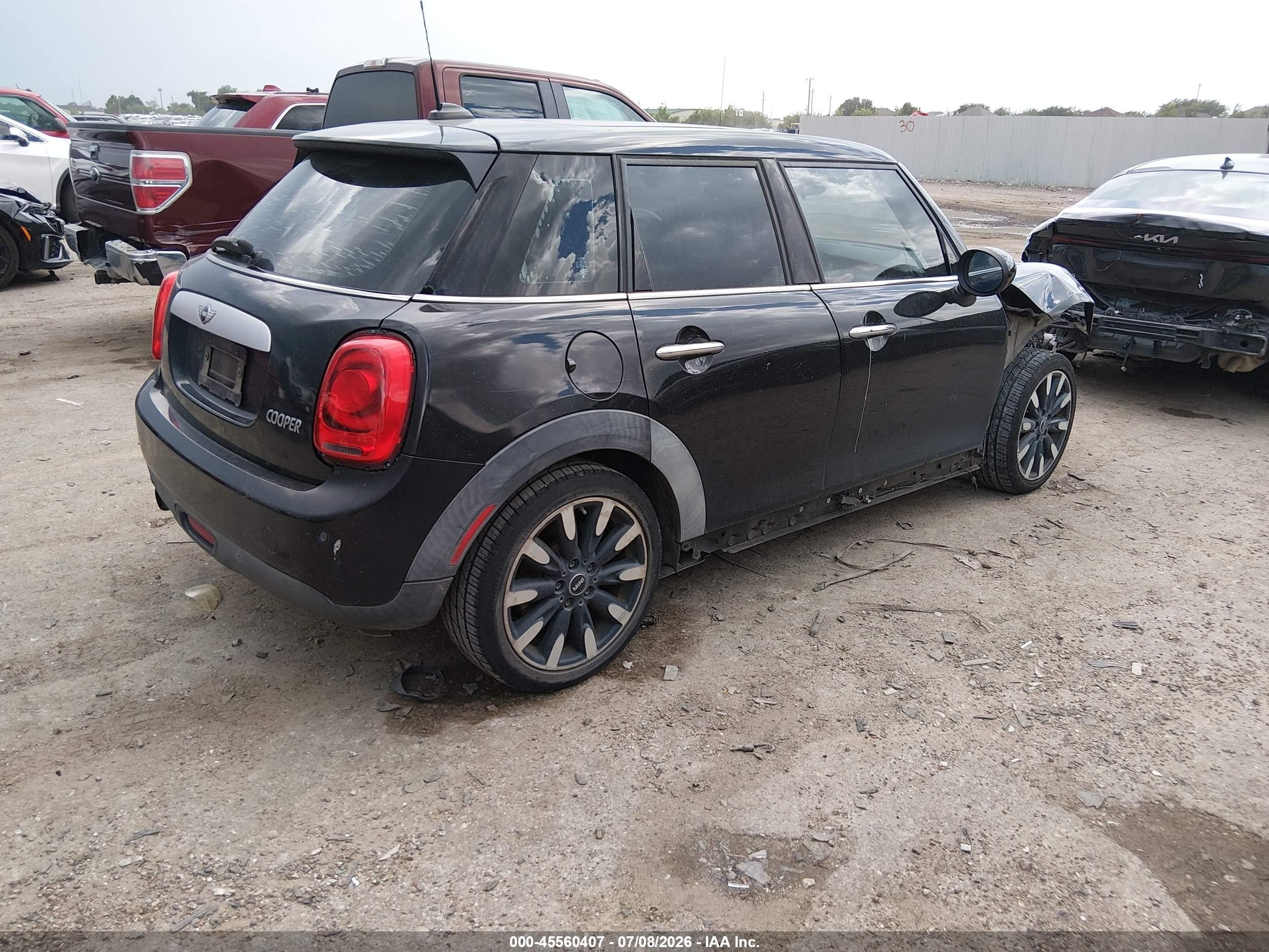 2015 Mini Hardtop Cooper Черный vin: WMWXS5C50FT826980