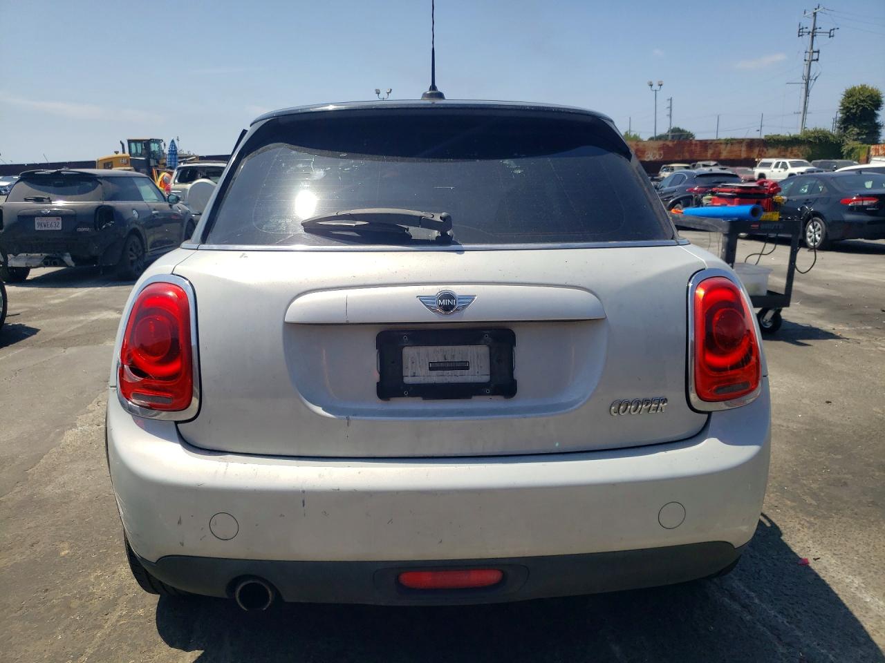 2015 Mini Cooper Gray vin: WMWXS5C50FT828499
