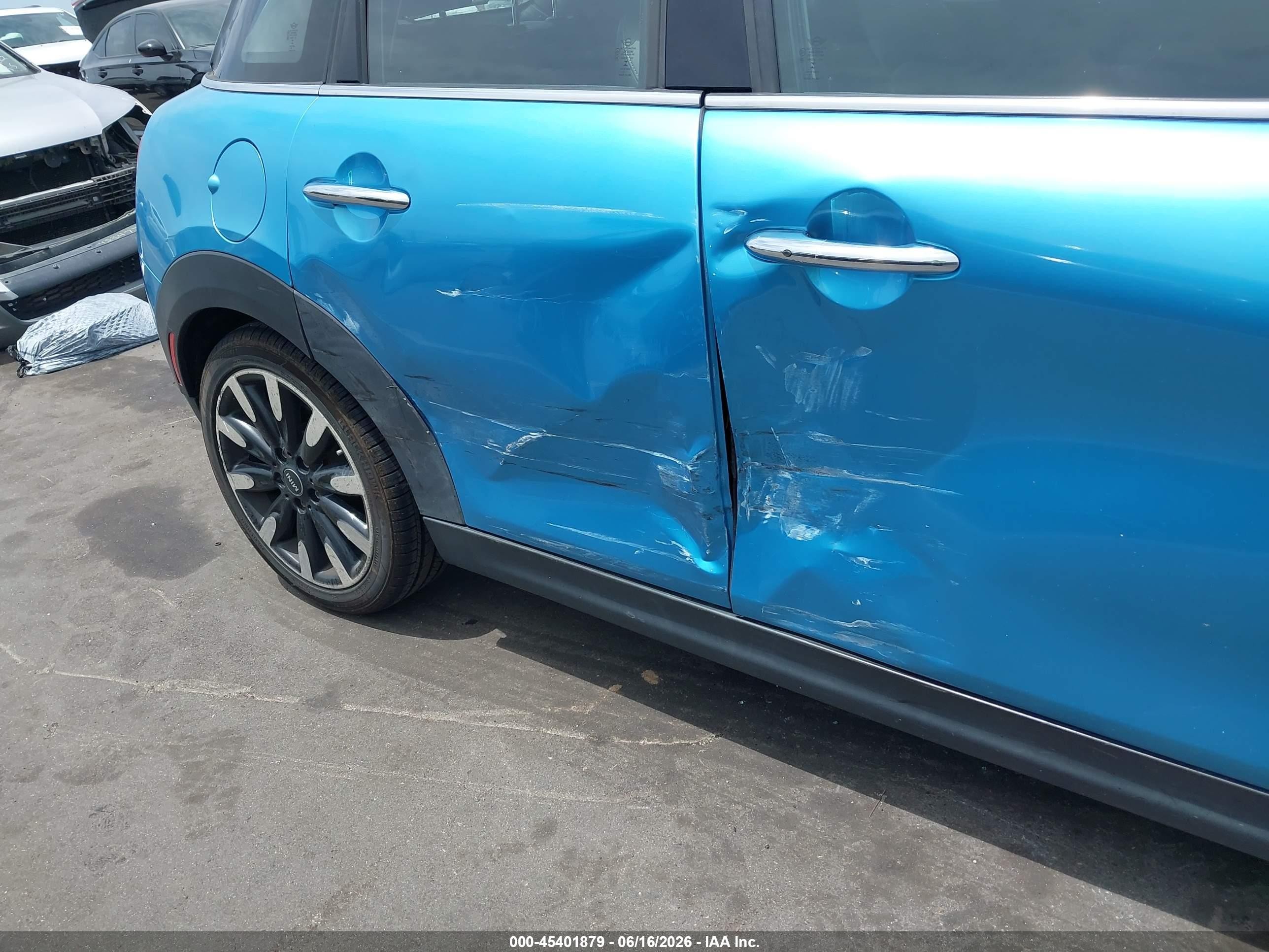 2015 Mini Hardtop Cooper Blue vin: WMWXS5C50FT832228