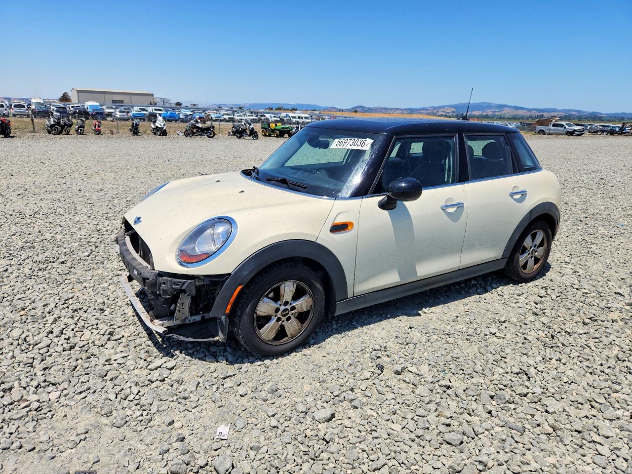 2015 Mini Cooper Beige vin: WMWXS5C51FT829015