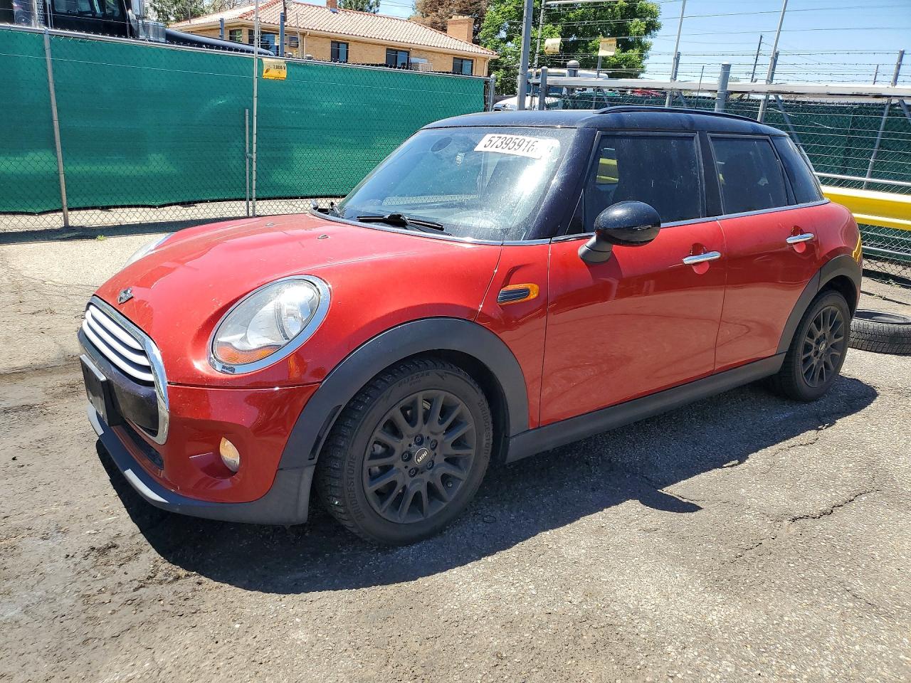 2015 Mini Cooper Red vin: WMWXS5C52FT830240