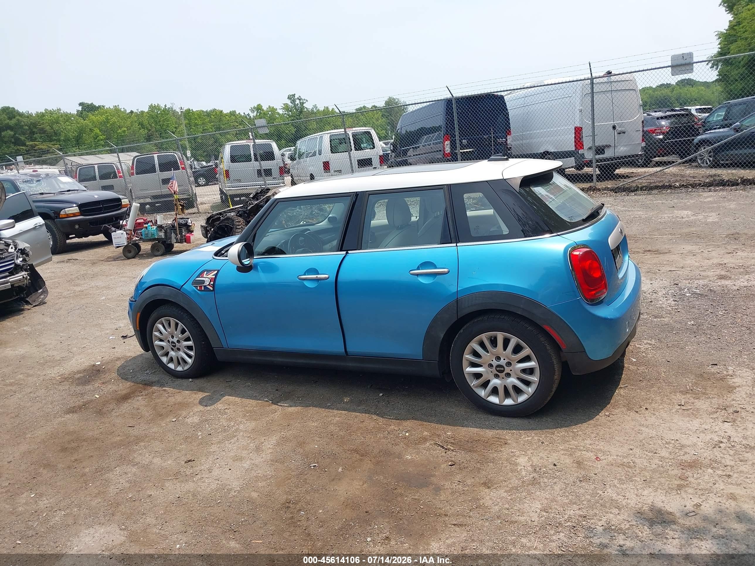 2015 Mini Hardtop Cooper Синий vin: WMWXS5C52FT831937
