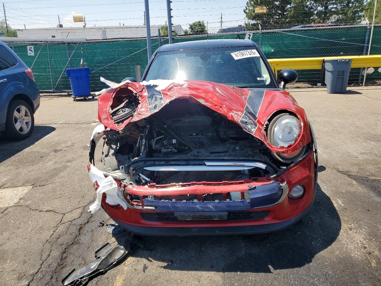 2015 Mini Cooper Red vin: WMWXS5C52FT837690