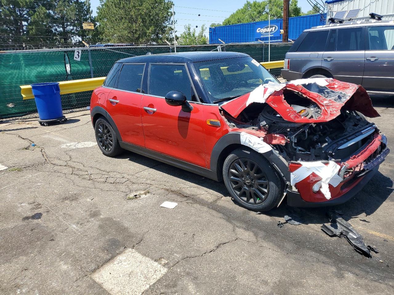 2015 Mini Cooper Red vin: WMWXS5C52FT837690