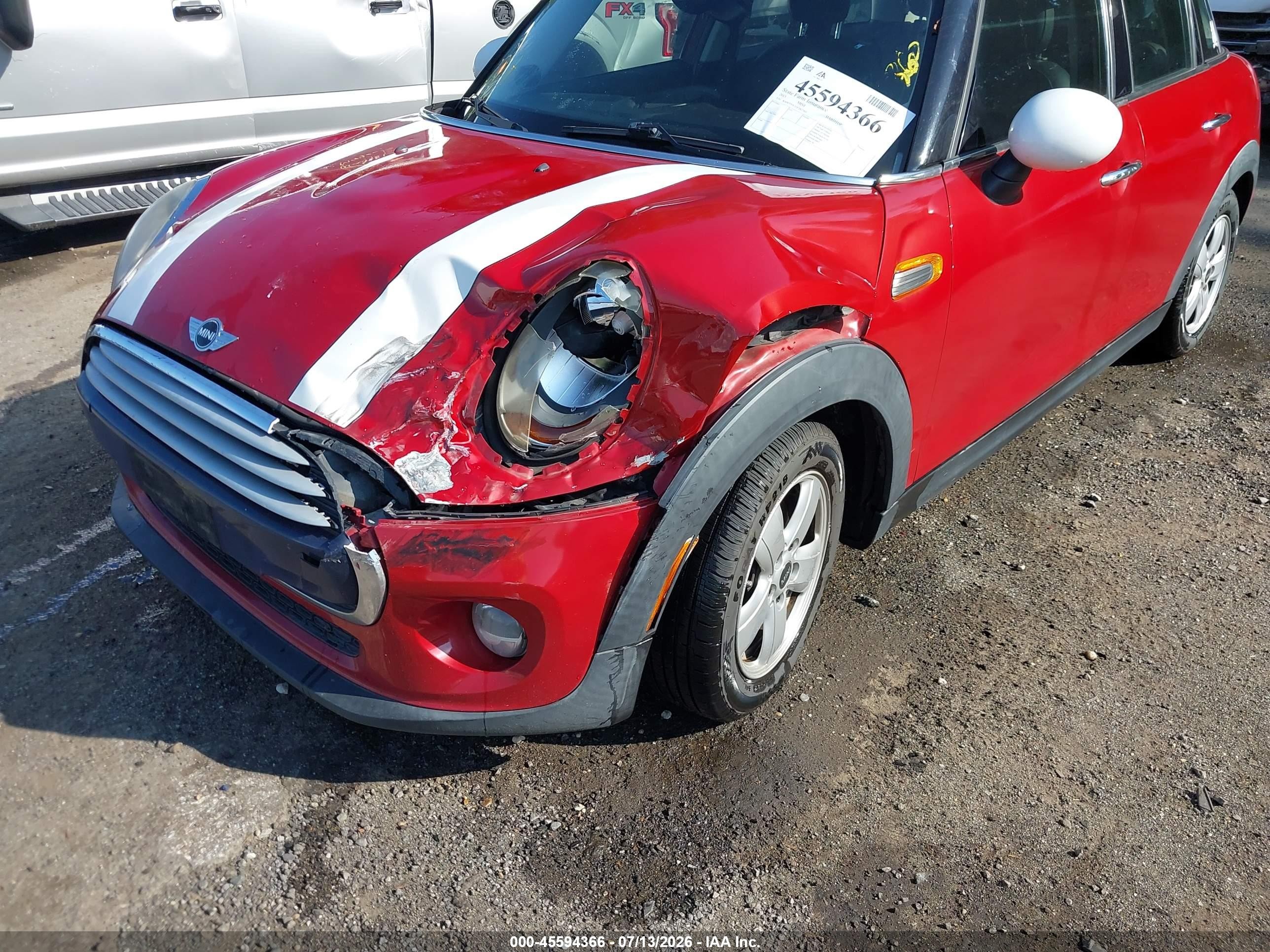 2015 Mini Hardtop Cooper Red vin: WMWXS5C53FT827461
