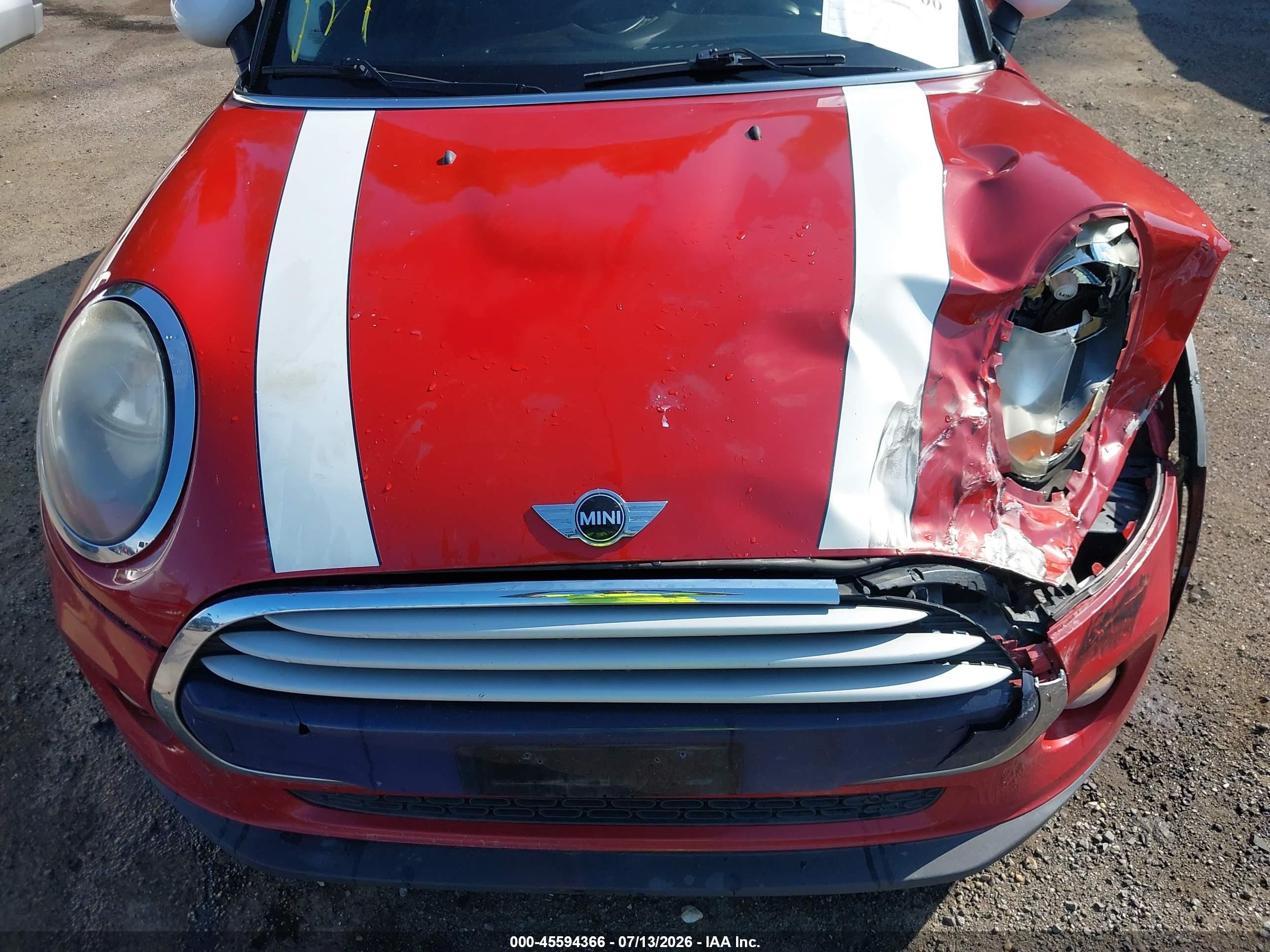 2015 Mini Hardtop Cooper Red vin: WMWXS5C53FT827461
