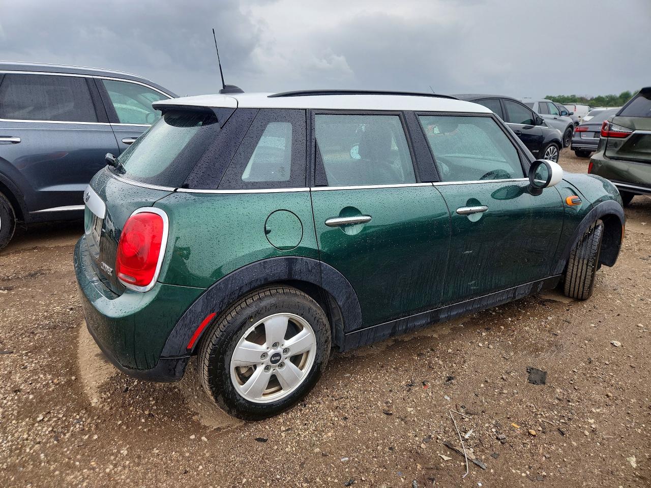 2015 Mini Cooper Зеленый vin: WMWXS5C55FT830197