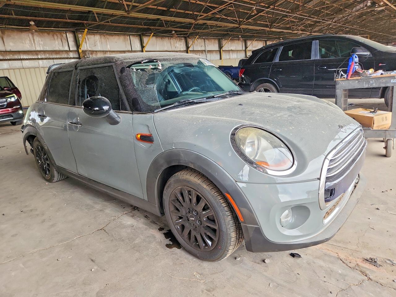 2015 Mini Cooper Gray vin: WMWXS5C56FT831147