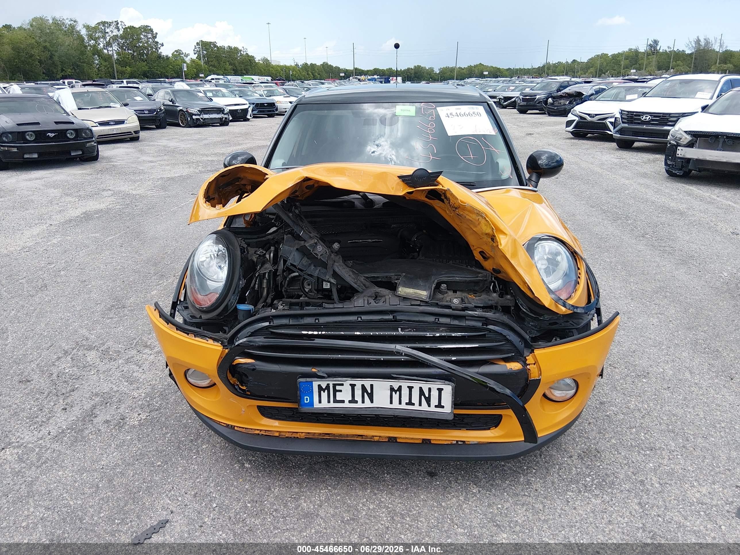 2015 Mini Hardtop Cooper Yellow vin: WMWXS5C56FT833092