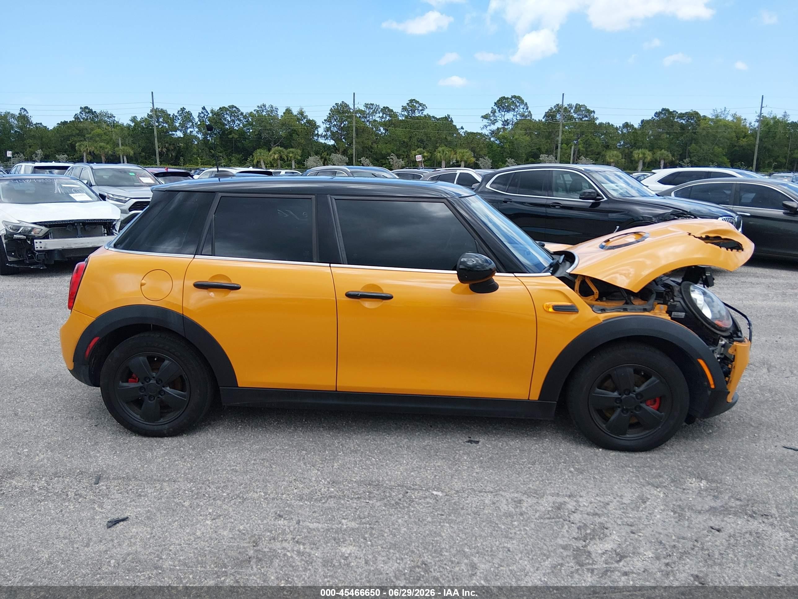 2015 Mini Hardtop Cooper Yellow vin: WMWXS5C56FT833092