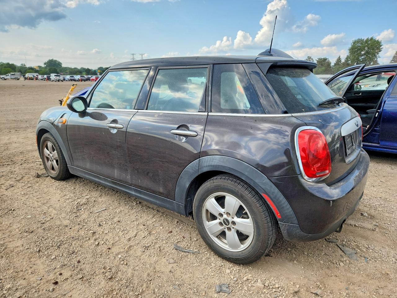 2015 Mini Cooper Charcoal vin: WMWXS5C57FT833554