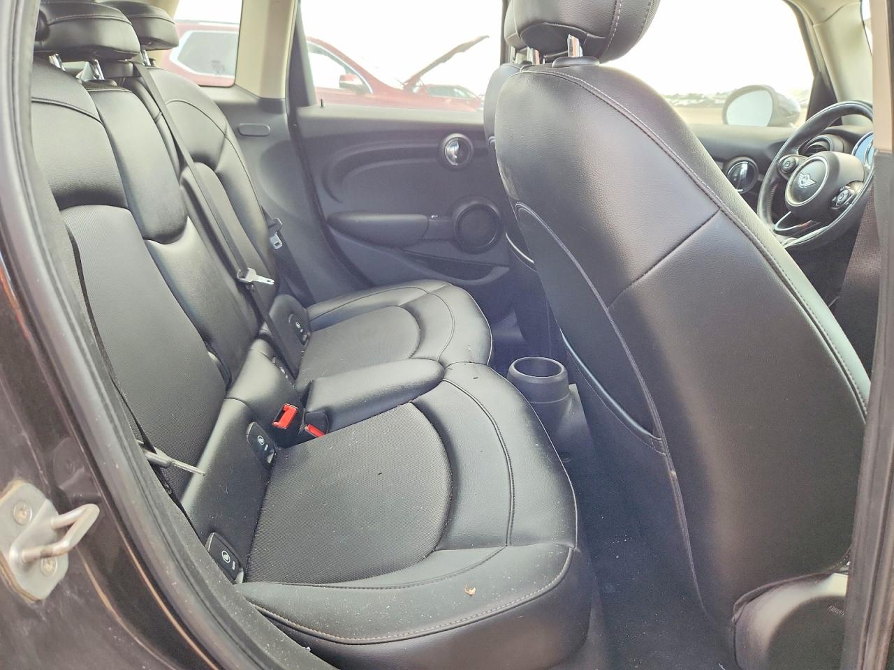 2015 Mini Cooper Charcoal vin: WMWXS5C57FT833554