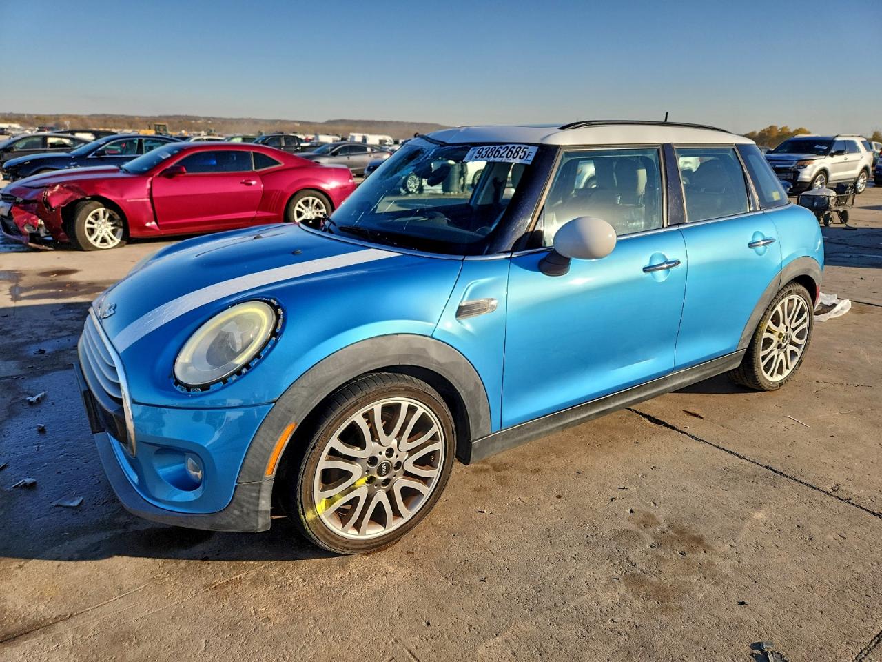 2015 Mini Cooper Blue vin: WMWXS5C58FT828850