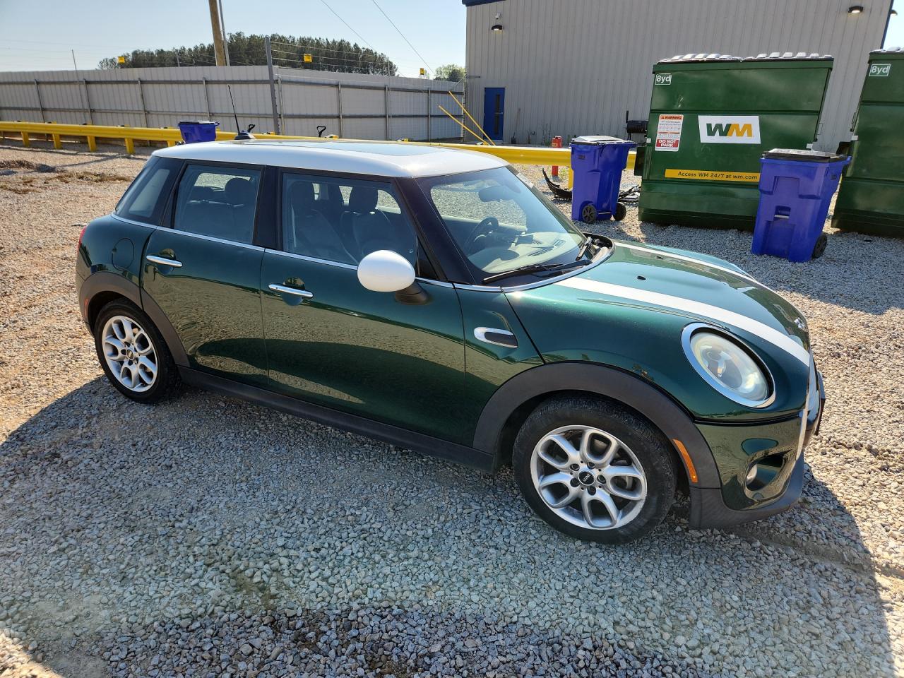 2015 Mini Cooper Green vin: WMWXS5C58FT837595