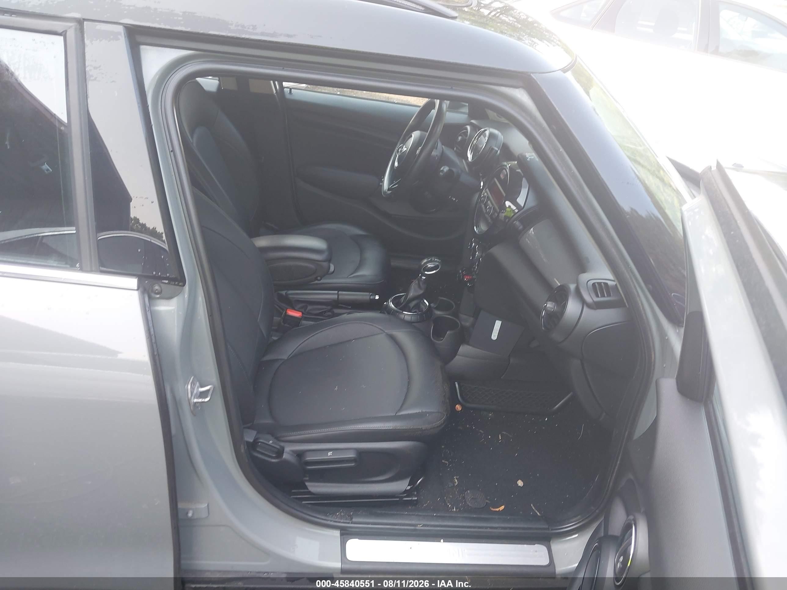 2015 Mini Hardtop Cooper Gray vin: WMWXS5C59FT830543