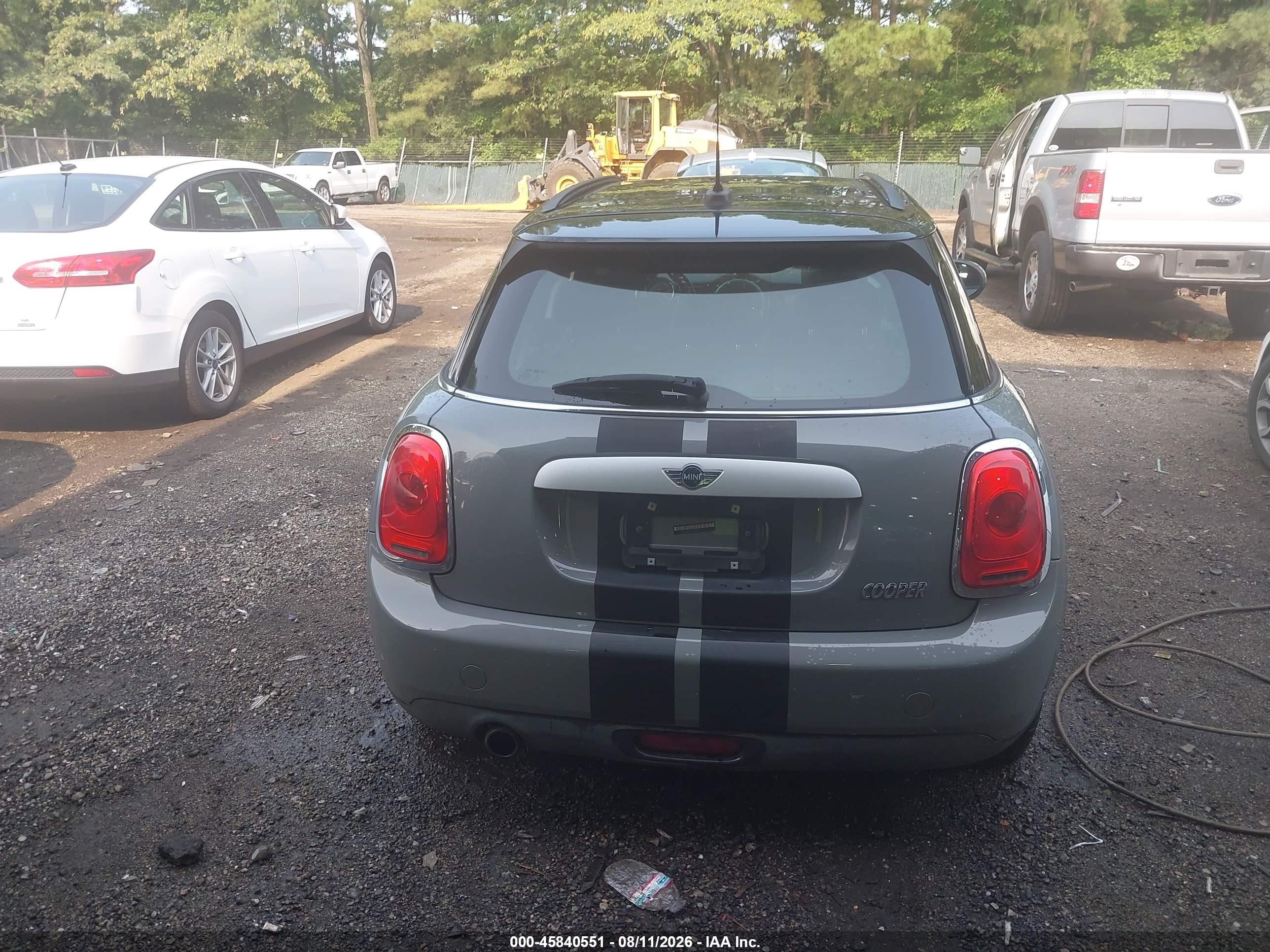 2015 Mini Hardtop Cooper Gray vin: WMWXS5C59FT830543