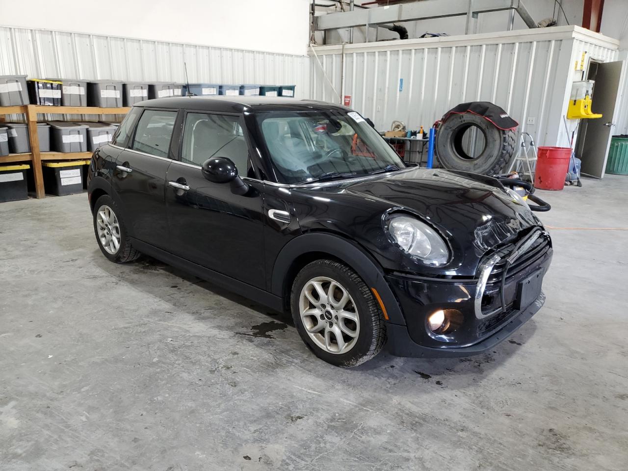 2018 Mini Cooper Черный vin: WMWXU1C50J2F81716