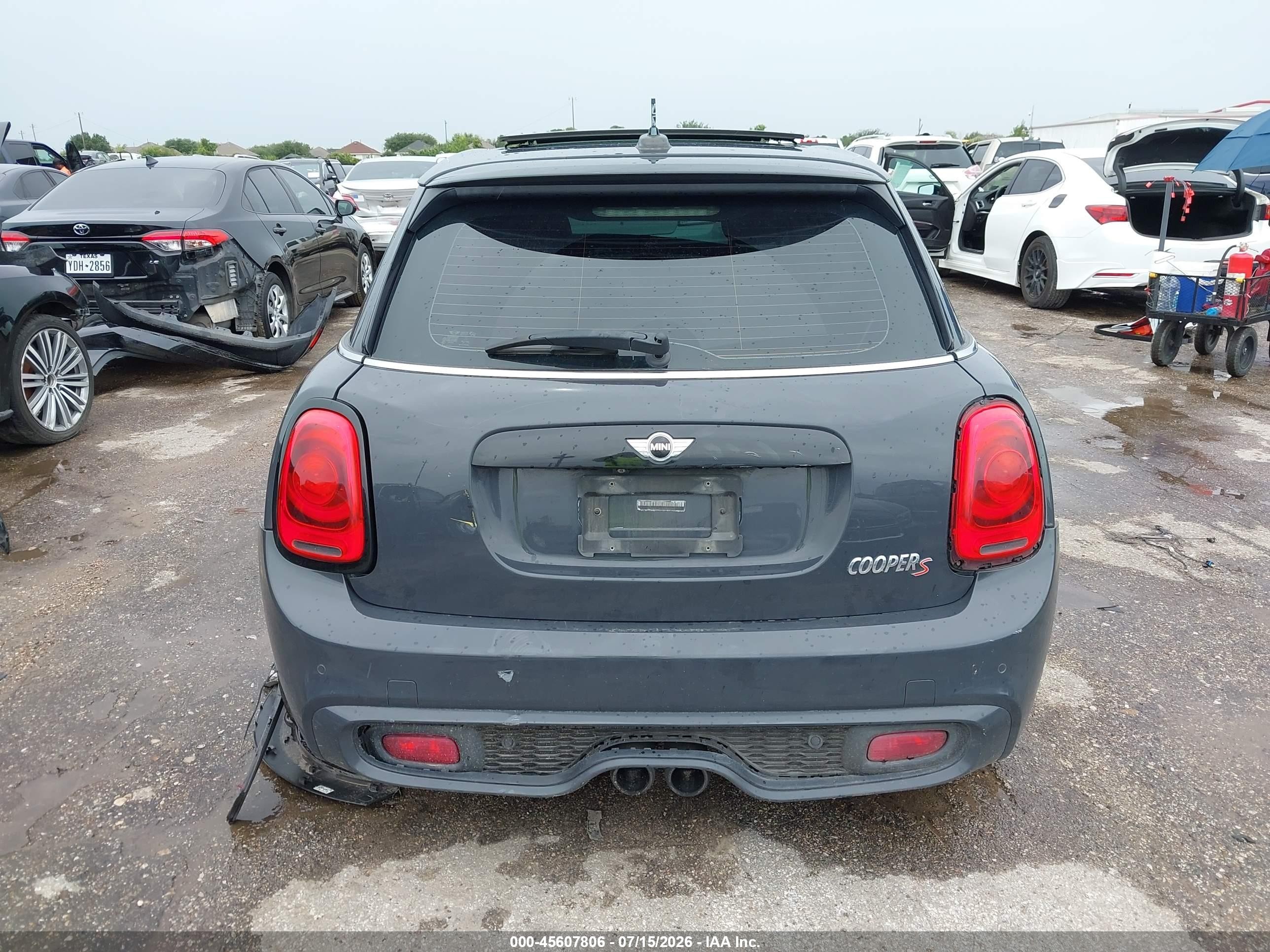 2015 Mini Hardtop Cooper S Gray vin: WMWXU3C52F2B55755