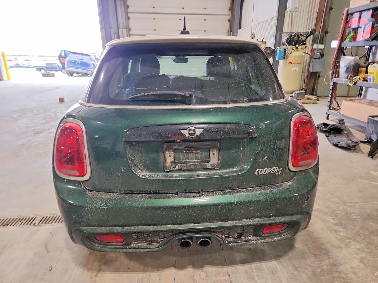 2015 Mini Cooper S Green vin: WMWXU3C52F2B58123