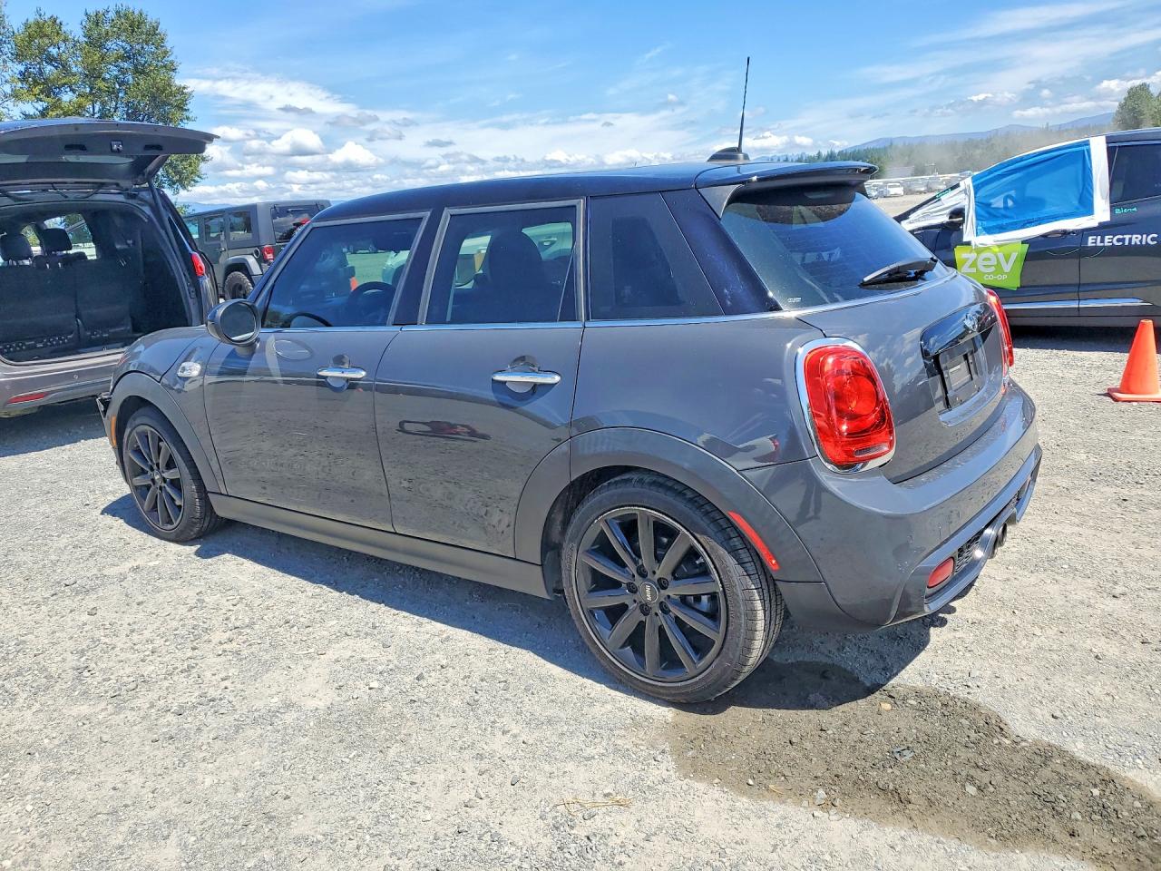 2015 Mini Cooper S Gray vin: WMWXU3C52F2B65797