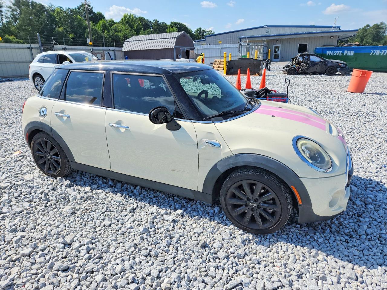 2015 Mini Cooper S White vin: WMWXU3C55F2B57614