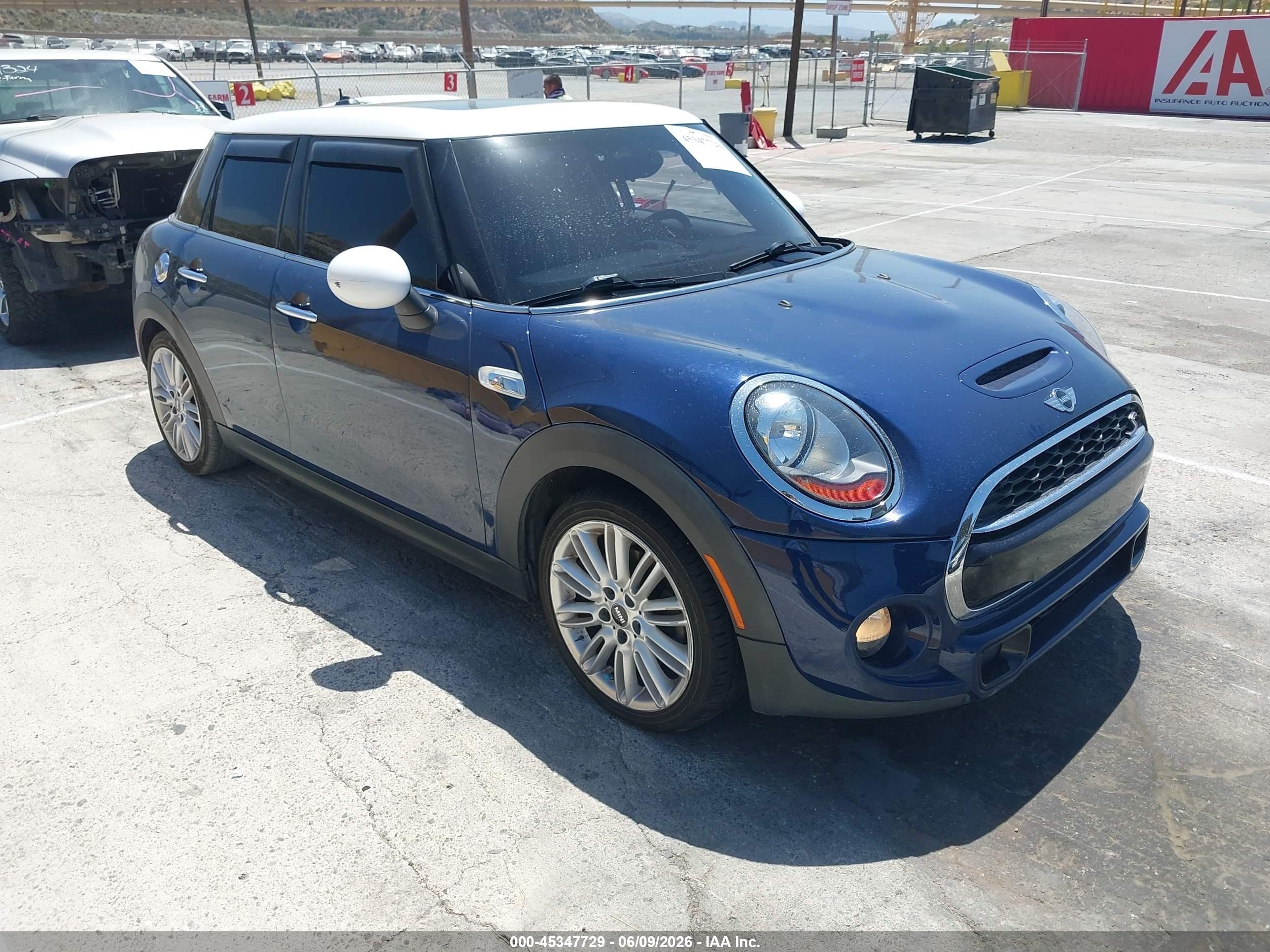 2015 Mini Cooper S Синий vin: WMWXU3C56F2B56889